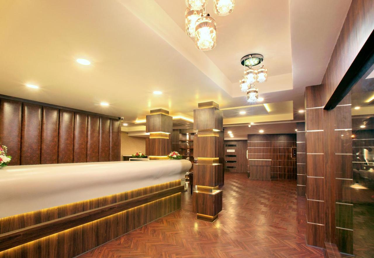 Hotel Kings Empire Kochi Εξωτερικό φωτογραφία